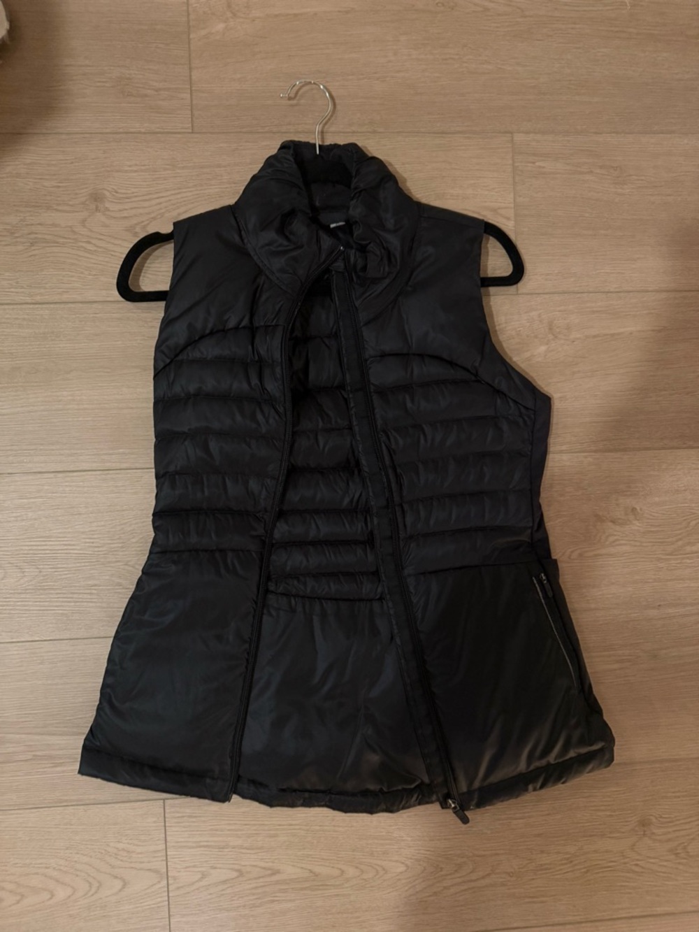 Lululemon Black Puffer Vest